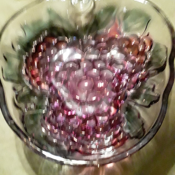 Large Indiana glass Grape shape dish - Picture 2 of 8